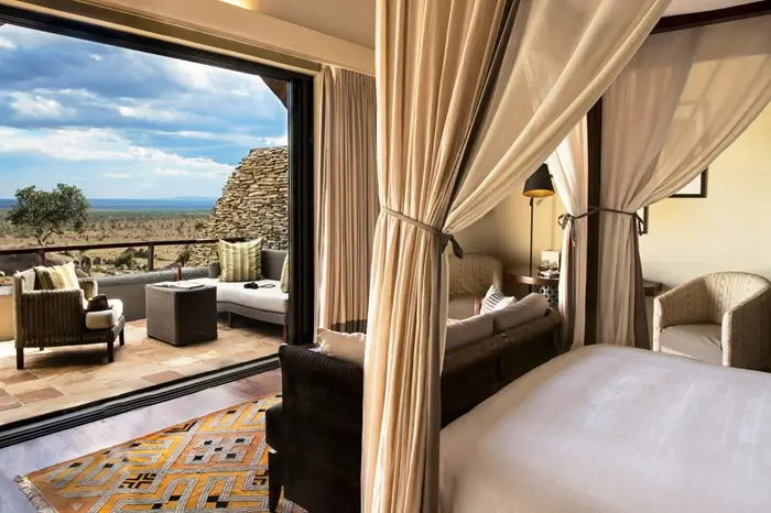 Four-Seasons-Safari-Lodge-Serengeti-1.webp